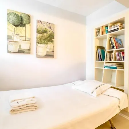 Modern Cozy Private Garden 2bd Hidden Gem 268 Apartment